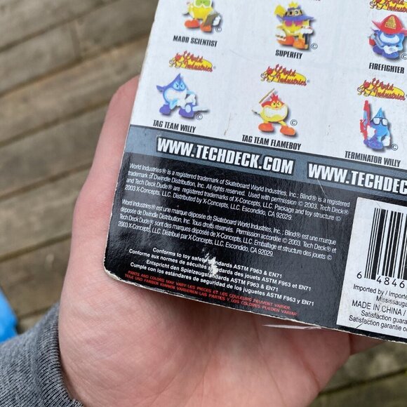 New 2003 Tech Deck Dude World Industries Skate Crew 5 Terminator Wet Willy - Picture 3 of 4